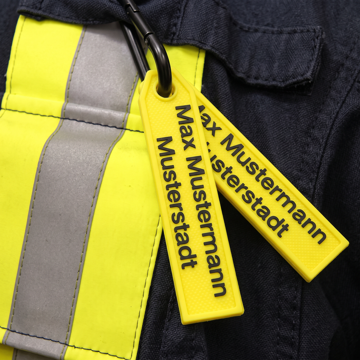 Personalisierter Atemschutzanhänger Feuerwehr – mit Karabiner